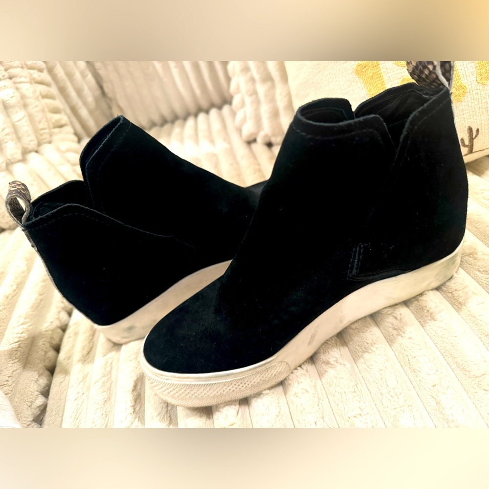 DOLCE VITA WEDGE SNEAKERS SUEDE
